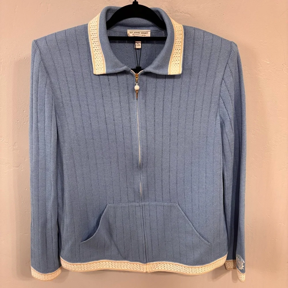 NWT Soft Blue Zip-Up Sweater with White and Tan Accents Sz L